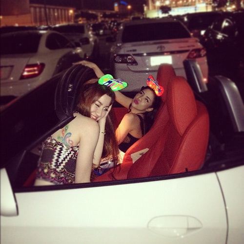 เก็บตก !! ปาร์ตี้สุดเริ่ด นักร้องสุดเซ็กซี่ "ใบเตย อาร์สยาม"