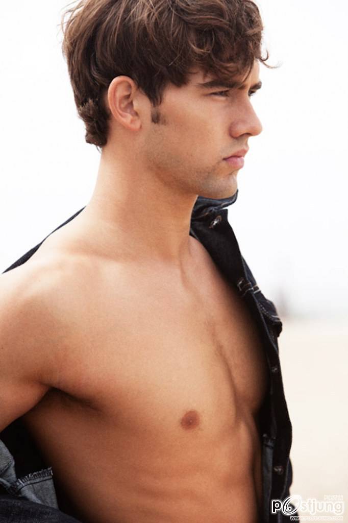 วิวสวยกับหนุ่มหล่อ