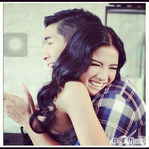 แฟชั่นเริ่ดๆ ของใบเตย อาร์สยาม