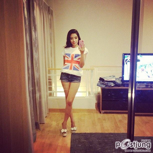 แฟชั่นเริ่ดๆ ของใบเตย อาร์สยาม