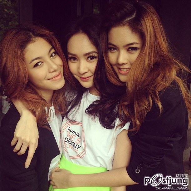 โฟร์ ศกลรัตน์