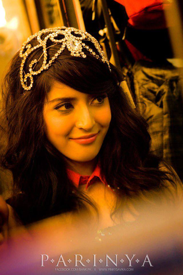 พิ้งกี้ งานเปิดห้าง Watergate pavillion