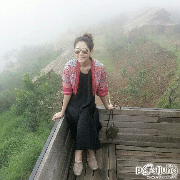 ชมพู่แอ่วเหนือ ในชุดเด็กดอย