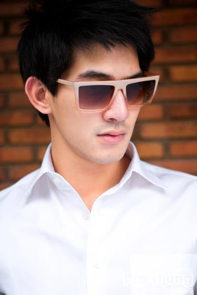 อาร์- กฤษตฌาพนธ์ ธนะนารา