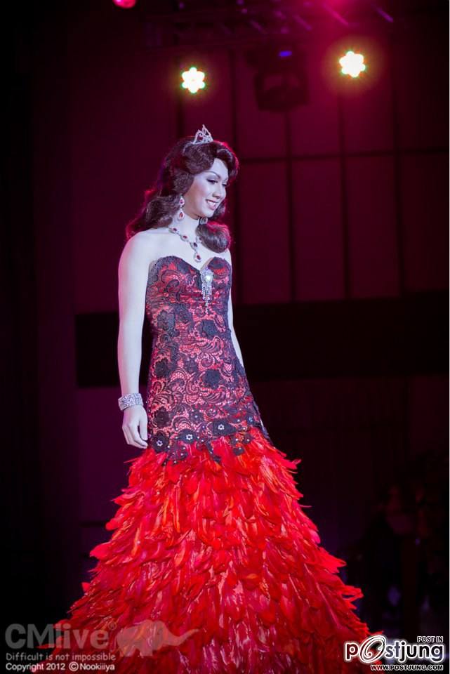 การแสดงเดินแบบ @Freshy Mor CMU 2012