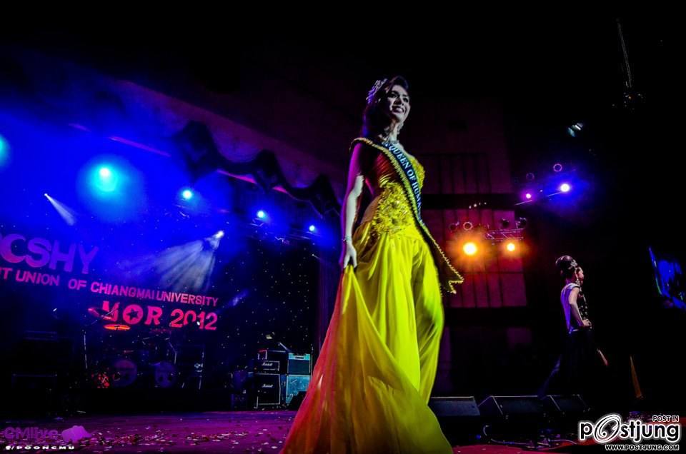 การแสดงเดินแบบ @Freshy Mor CMU 2012