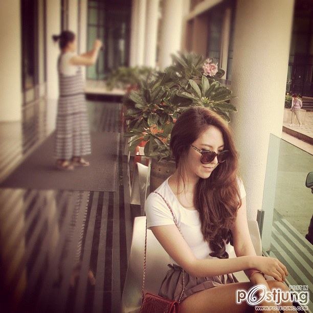 จินนี่ สวย ไฮโซ แต่งตัวเก่ง เป๊ะ