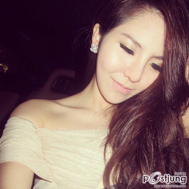 จินนี่ สวย ไฮโซ แต่งตัวเก่ง เป๊ะ