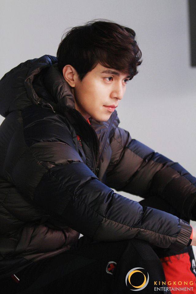 Lee Dong Wook @ ECHOROBA WINTER 2012