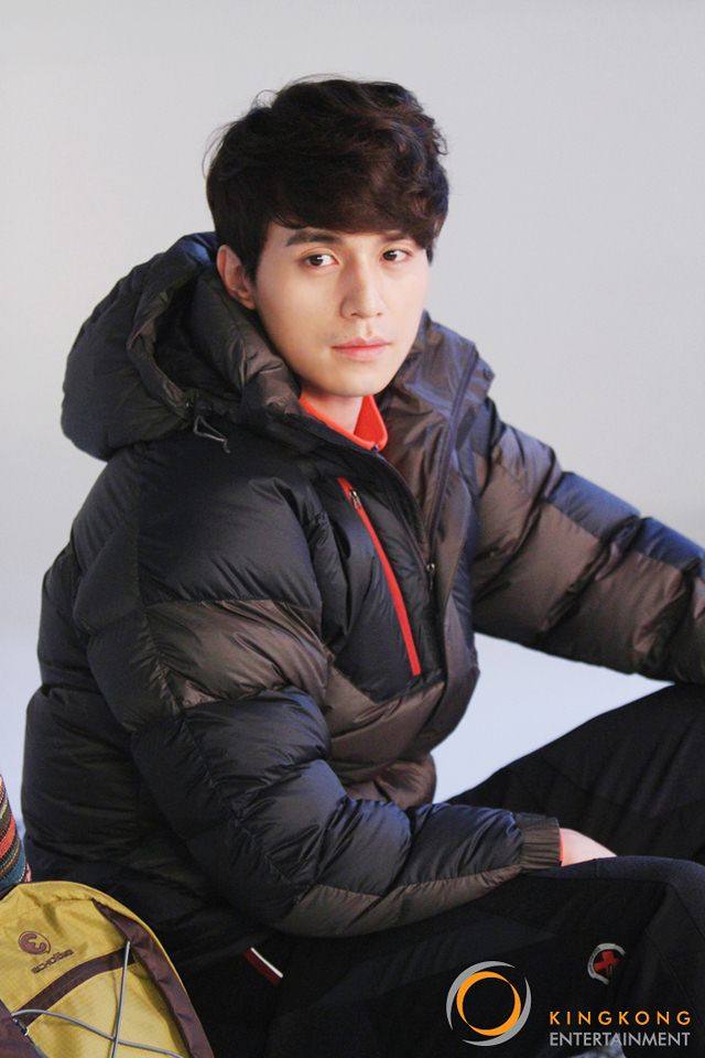 Lee Dong Wook @ ECHOROBA WINTER 2012