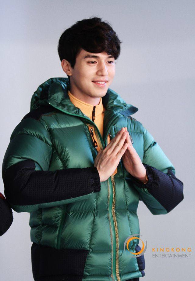 Lee Dong Wook @ ECHOROBA WINTER 2012