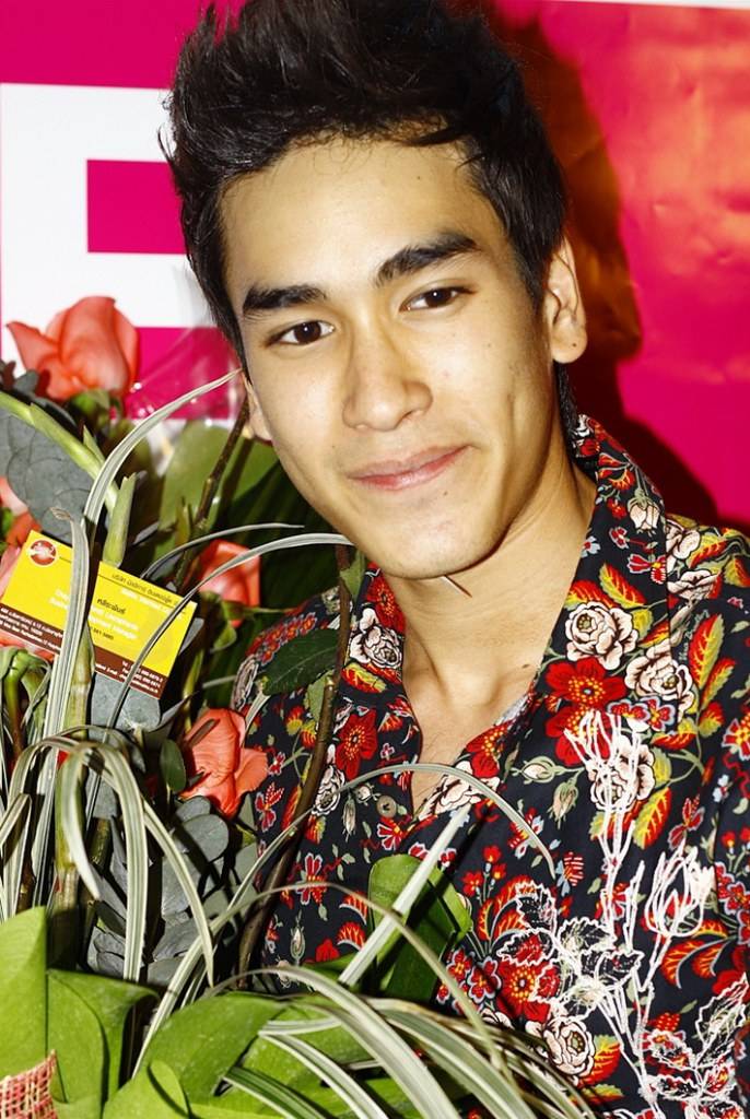 ณเดชน์เมื่อไร้เครื่องสำอาง