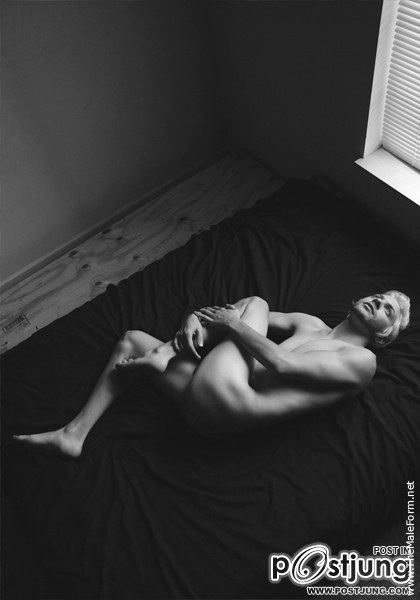 TheMaleForm.net &ndash; September Update : HQ images