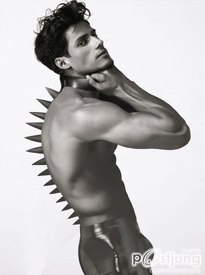 MM by Dimitris Theocharis