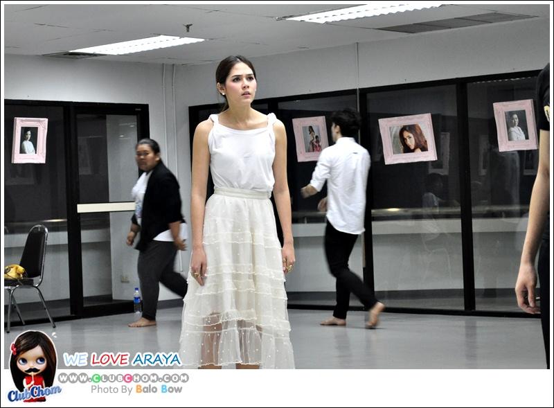 ชมพู่ อารยา เบื้องหลังการซ้อมละครเวที Reya The Musical
