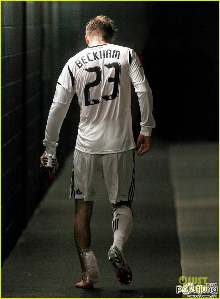 David Beckham Injures Ankle on Romeo's 10th Birthday
