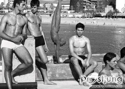 La Isla Bonita by Krzysztof Wyzynski for Client Magazine