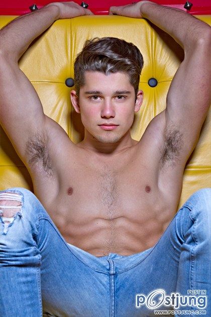 Ronaldo Gutierrez for Revista Junior : Part II : HQ images