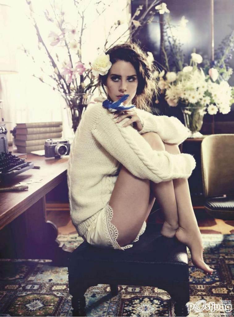Lana Del Rey @ Vogue Australia October 2012