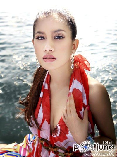 สาวร้อนแรง Hot ปู ไปรยา จาก Hi!