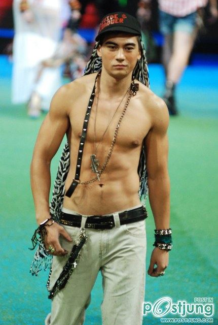 เลือกเลยจ๊ะ