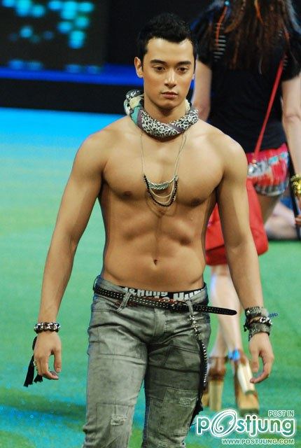 เลือกเลยจ๊ะ