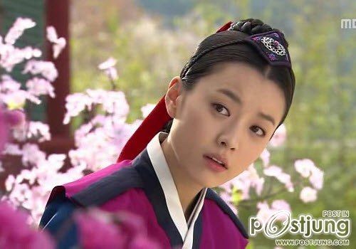 ทงอี จอมนางคู่บัลลังก์