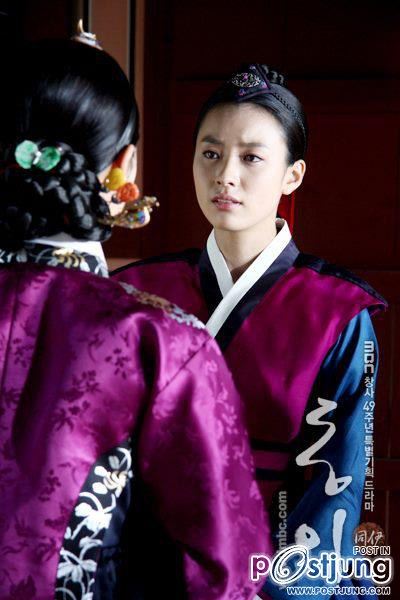 ทงอี จอมนางคู่บัลลังก์