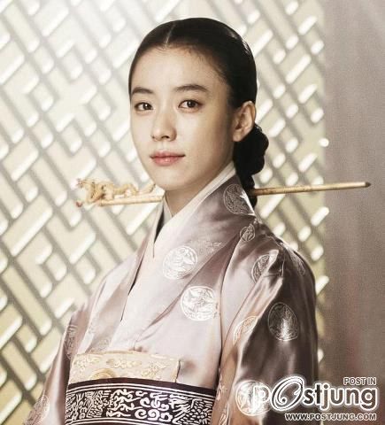 ทงอี จอมนางคู่บัลลังก์