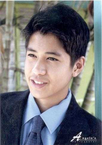 Aljur Abrenica