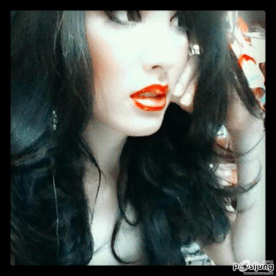 ปู Tiffany Show Pattaya น่ารักมากๆค่ะ..