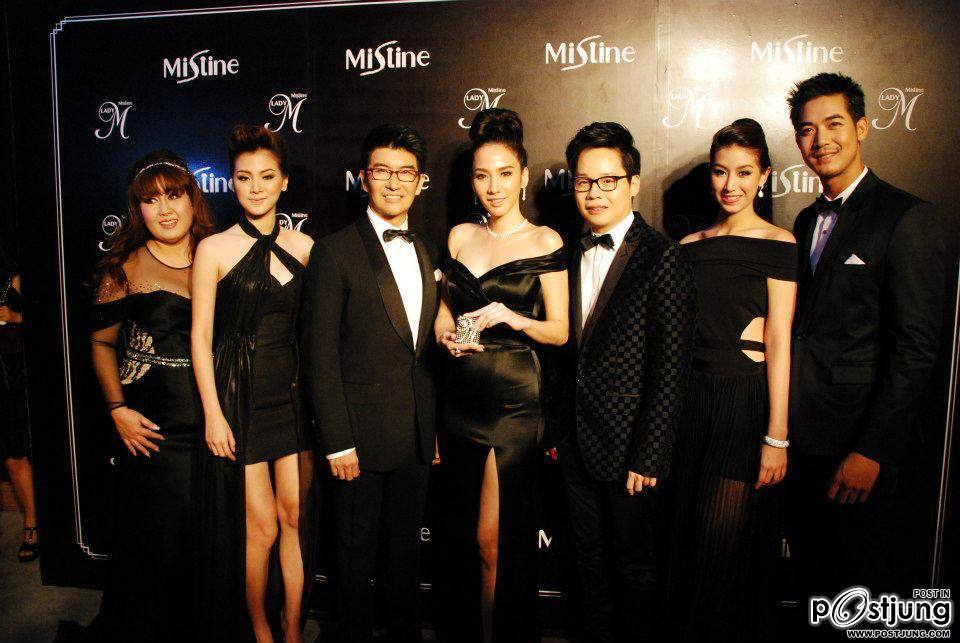 ประมวลภาพ ฉลอง 25 ปี มิสทิน เปิดตัวแป้งตลับต้นแบบประดับเพชร แพงที่สุดในโลก!