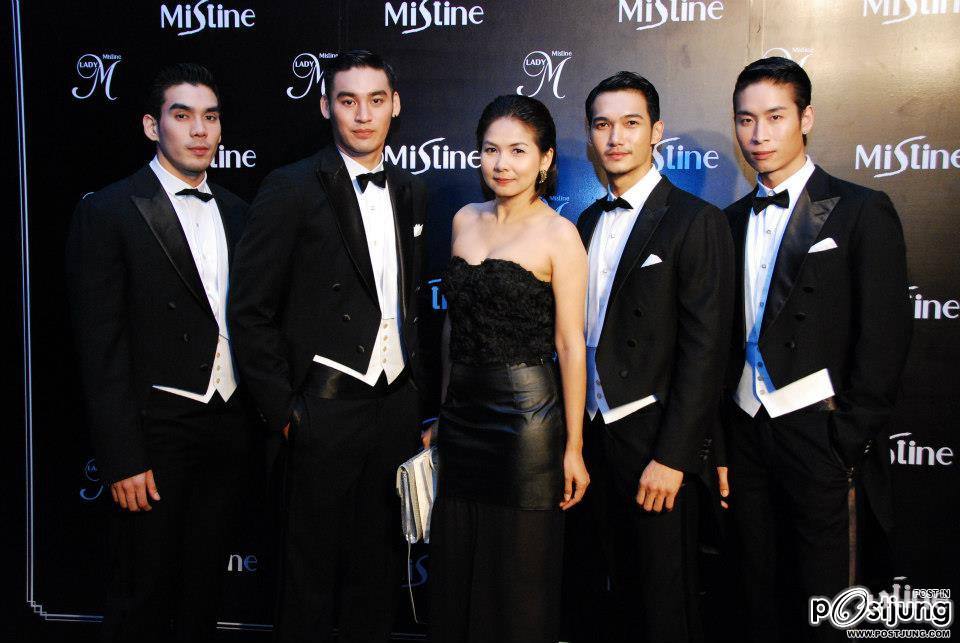 ประมวลภาพ ฉลอง 25 ปี มิสทิน เปิดตัวแป้งตลับต้นแบบประดับเพชร แพงที่สุดในโลก!