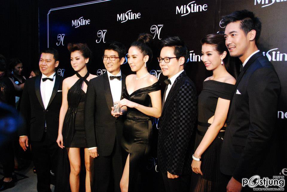 ประมวลภาพ ฉลอง 25 ปี มิสทิน เปิดตัวแป้งตลับต้นแบบประดับเพชร แพงที่สุดในโลก!