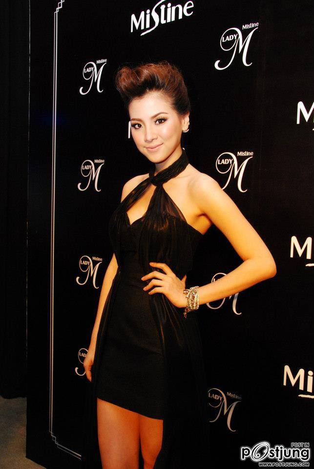 ประมวลภาพ ฉลอง 25 ปี มิสทิน เปิดตัวแป้งตลับต้นแบบประดับเพชร แพงที่สุดในโลก!