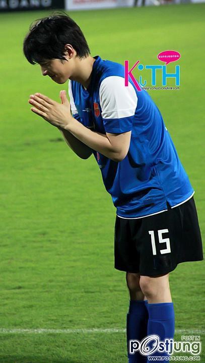 joong ki in SCG STADIUM เมืองทองยูไนเต็ด