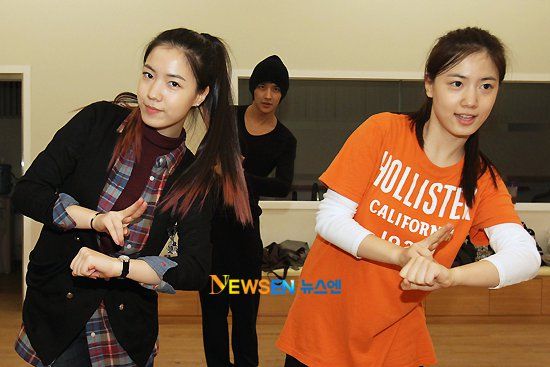 แฝดพี่แห่งวง 5Dolls และ แฝดน้องแห่งวง T-ara