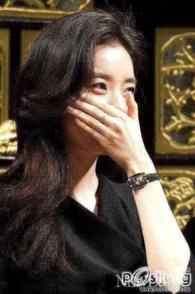 Han Hyo Joo เปิดตัวหนังที่ประเทศญี่ปุ่น