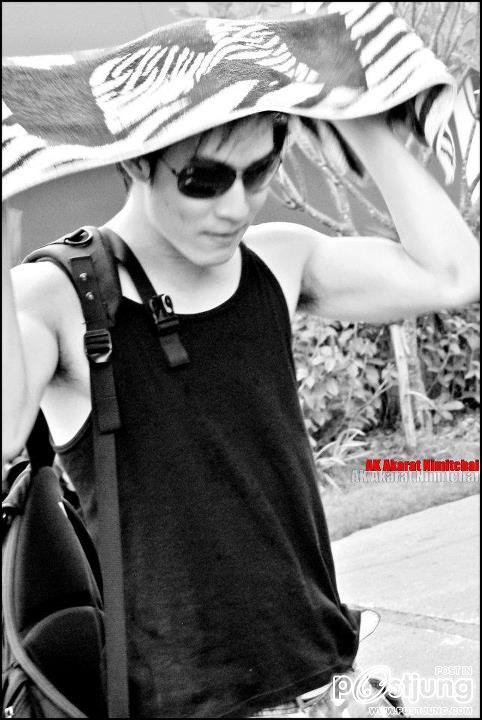 "อัครัฐ นิมิตชัย" พระเอก "ม้ง สงครามวีรบุรุษ"