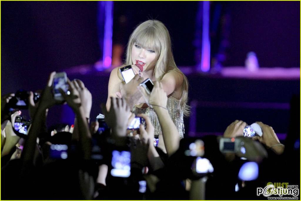 Taylor Swift ภาพล่าสุดไปโชว์จัดเต็มที่ Rio de Janeiro บราซิล !!