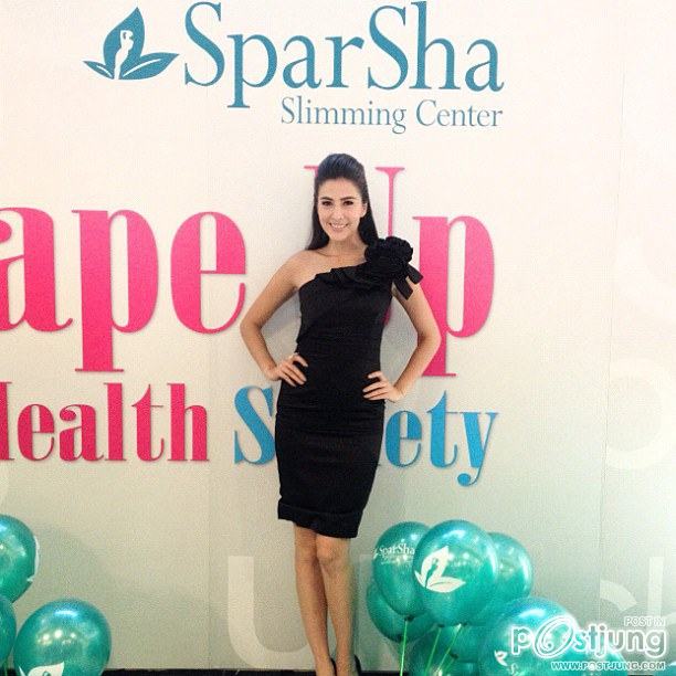 ศรีริต้า เจนเซ่น สวย เริ่ด หุ่นดี จมูกโด่ง