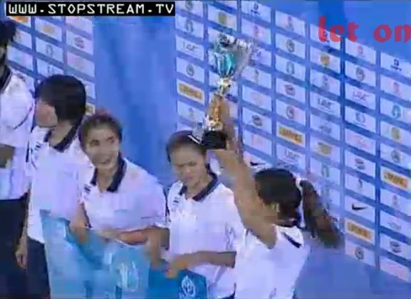 [PIC] สาวไทยรับเหรียญทอง AVC Cup 2012