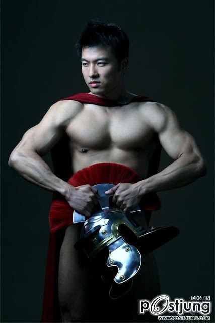 นับรบหุ่นล่ำพร้อมลุย