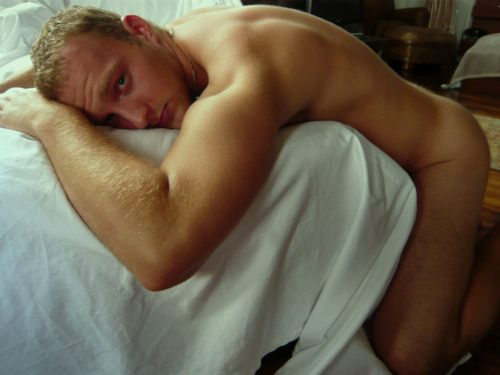 ฝนตกบ่อยๆระวังเป็นหวัดนะคับ