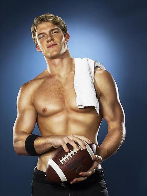 Alan Ritchson