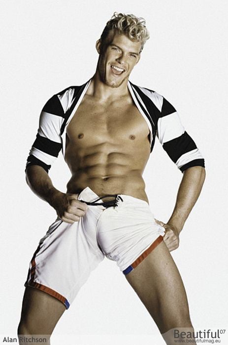 Alan Ritchson