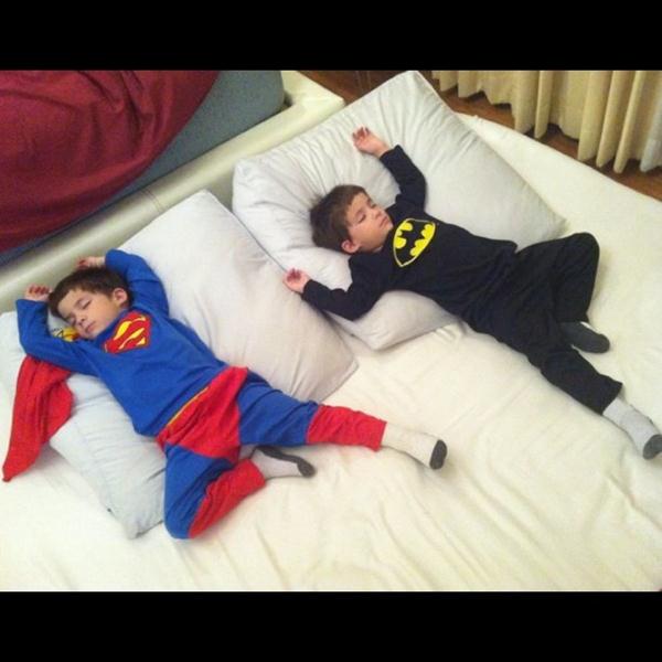 เฮเดน โจชัว ฟิชเชอร์ ฝาแฝดสุดแสบ หลาน เติ้ล ตะวัน