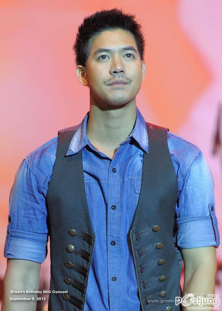 อ้ายยเวียร์