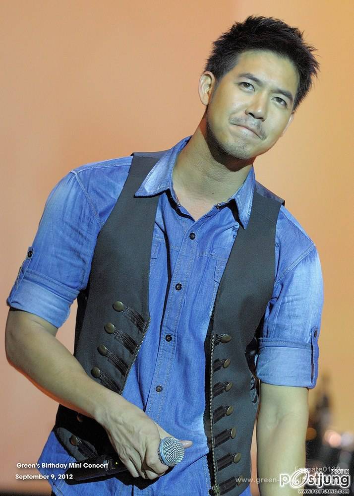 อ้ายยเวียร์