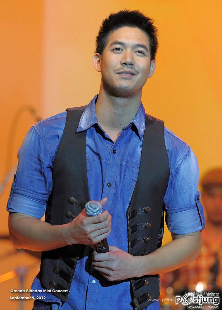 อ้ายยเวียร์